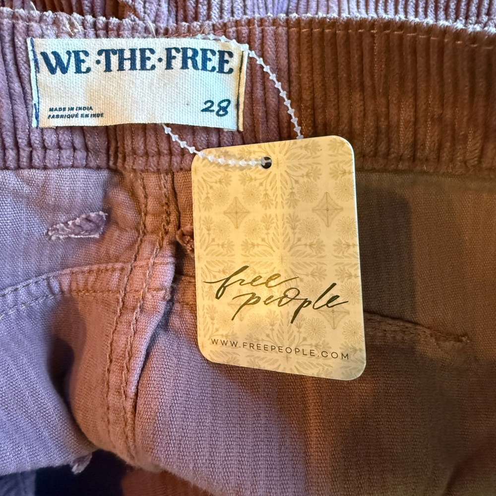 #241 NWT Free People Good Luck Cord Barrel Pant - Withered Rose - Picture 7 of 7